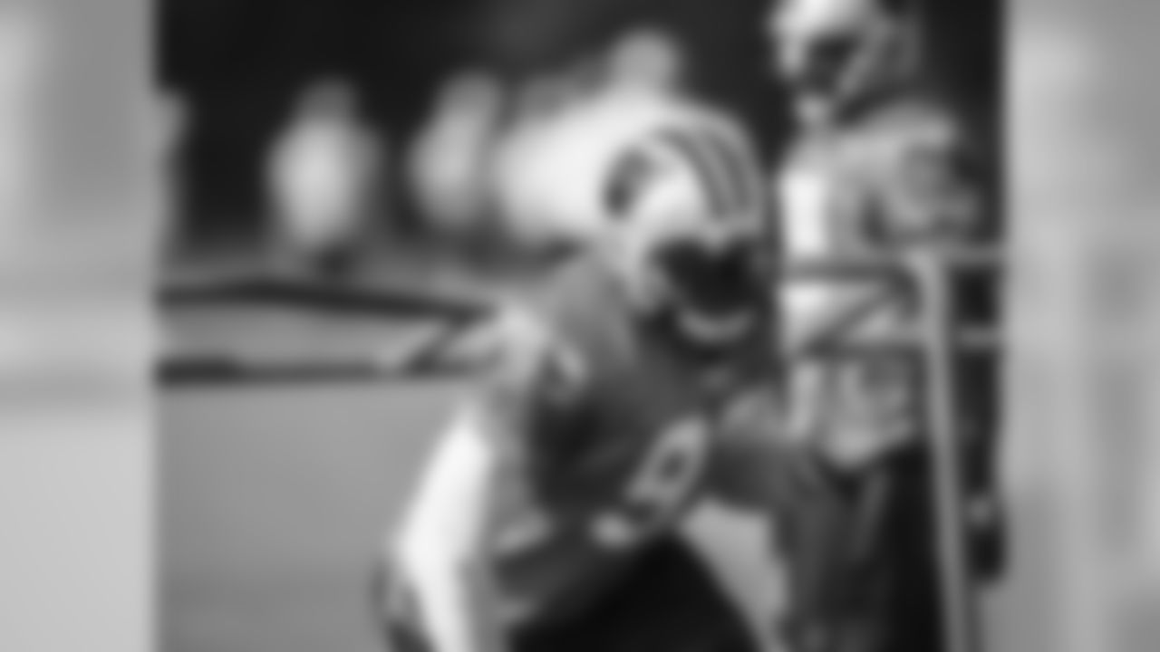 DE Mario Addison