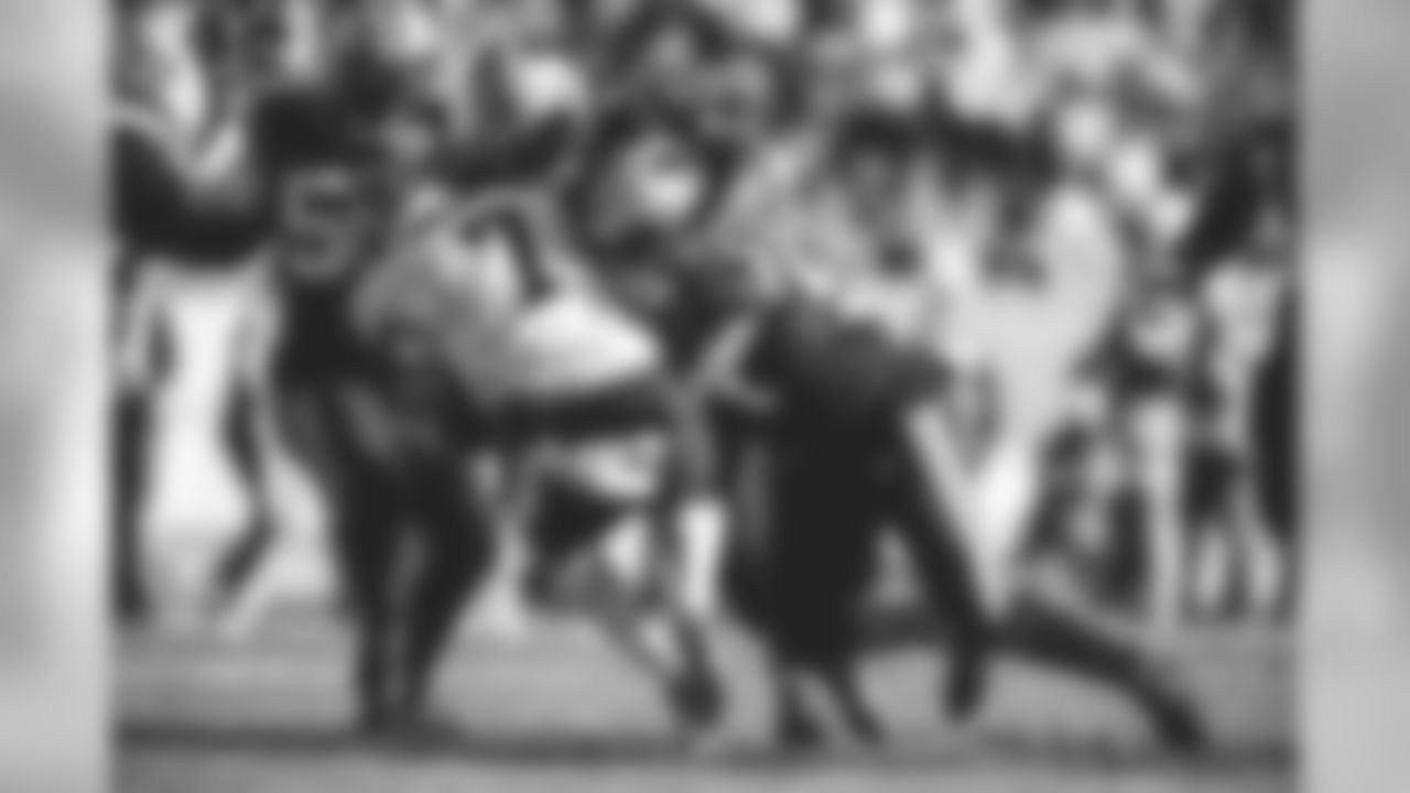 191201carvswas_1971