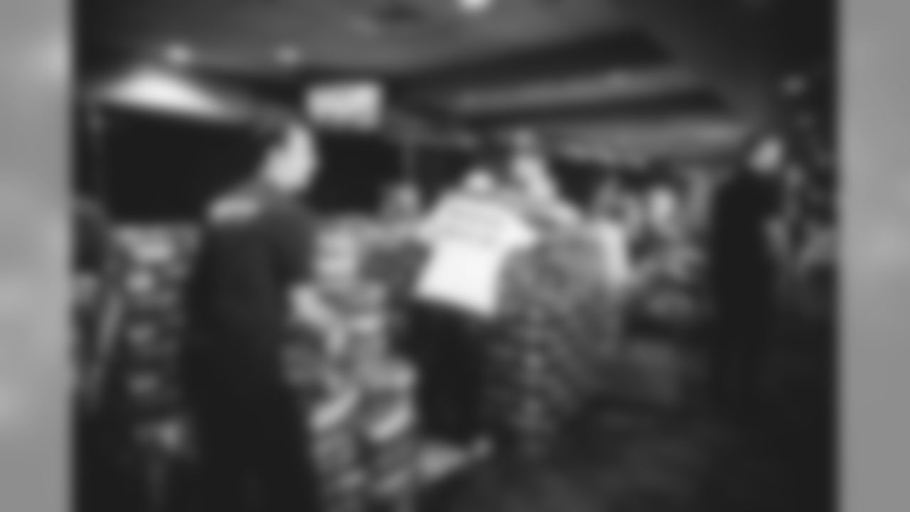 E_1D2_8112