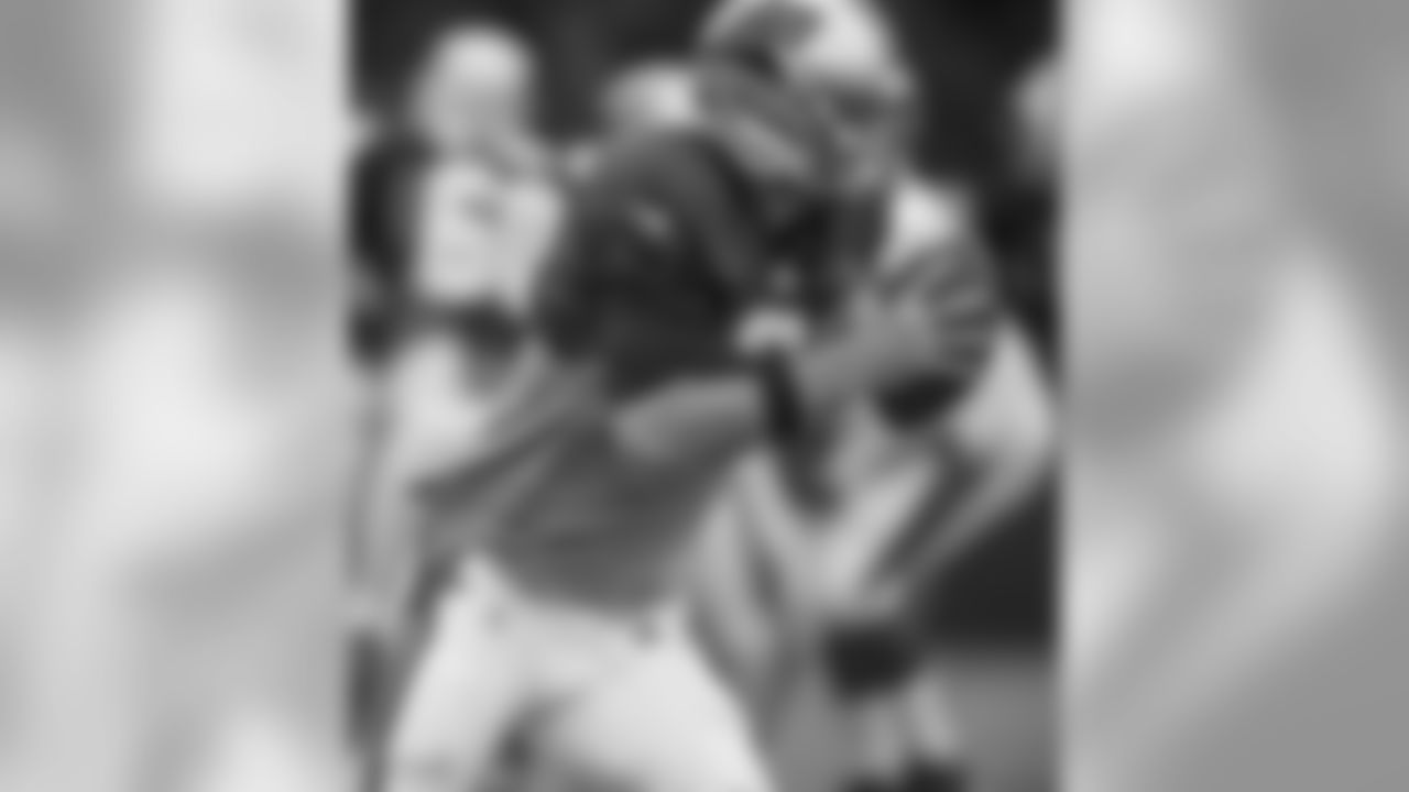 QB Derek Anderson
