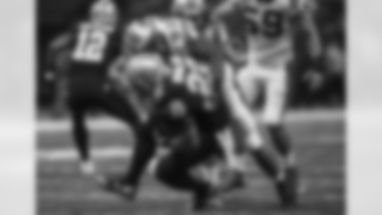 DT Kyle Love