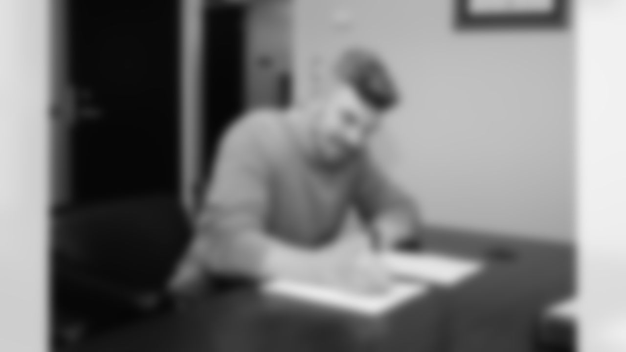 230317 Free Agency -45