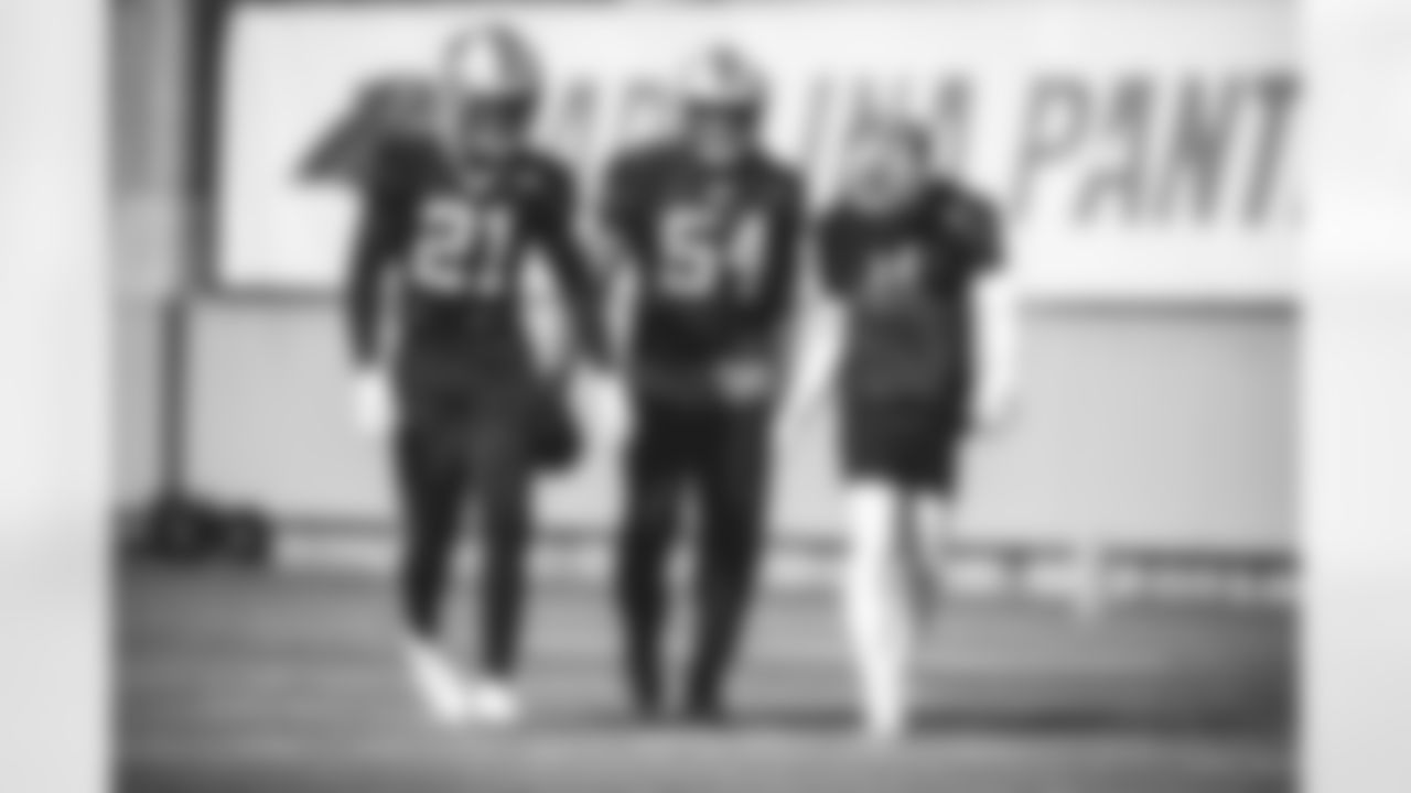 Shaq Thompson, 2020 Walter Payton Man of the Year nominee