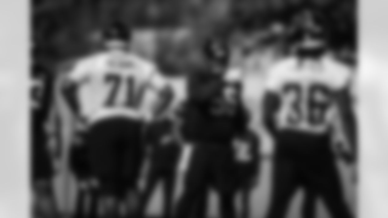 C/G - 56 - Bradley Bozeman
DT - 71 - Phil Hoskins