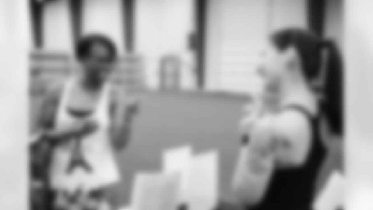 230419 InspiHER Yoga -046