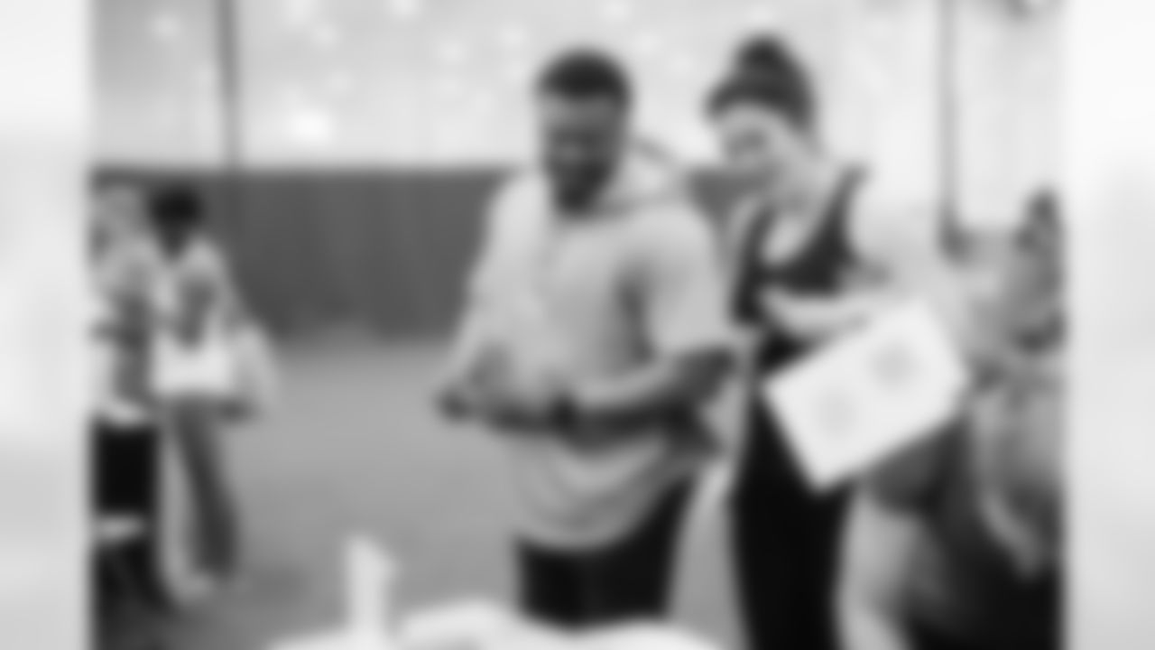230419 InspiHER Yoga -049