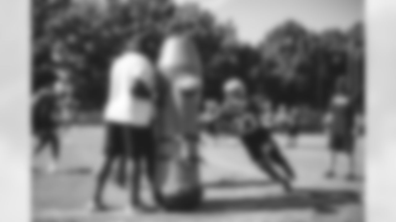 E_5D4_3945