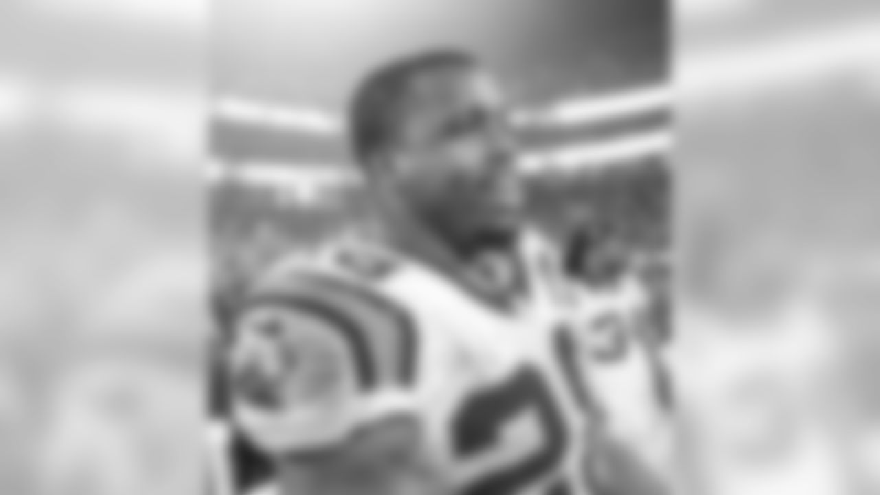 RB Jonathan Stewart