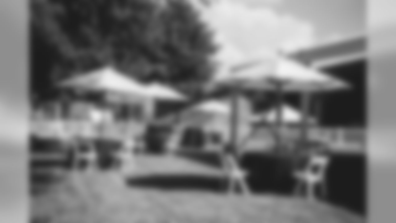 20190816 south lawn village 017