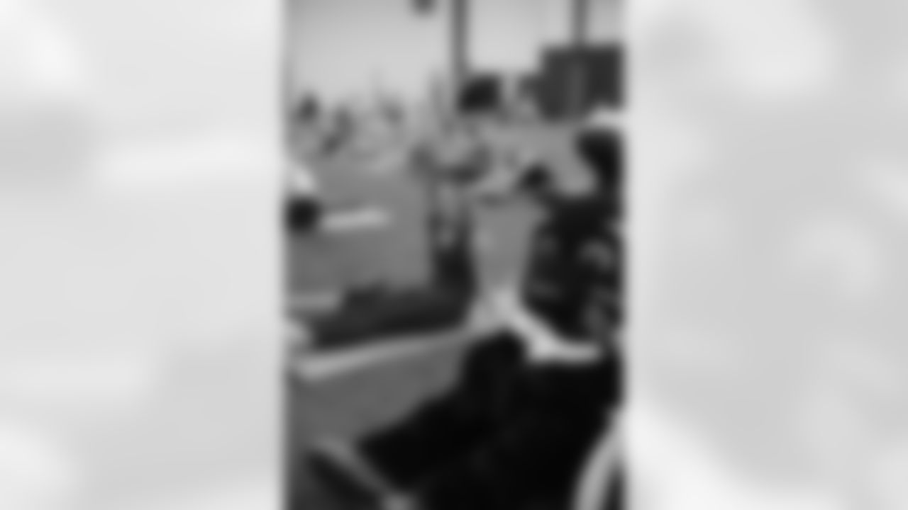230419 InspiHER Yoga -072