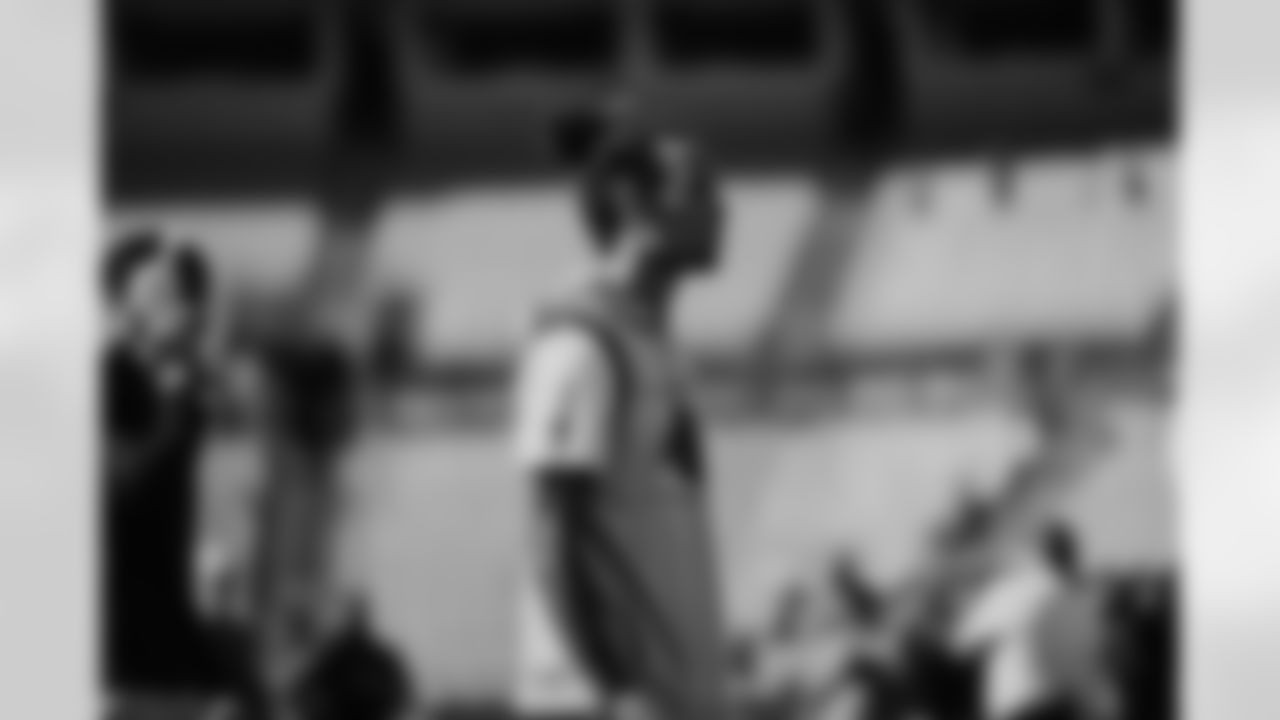 E_DX3_9708