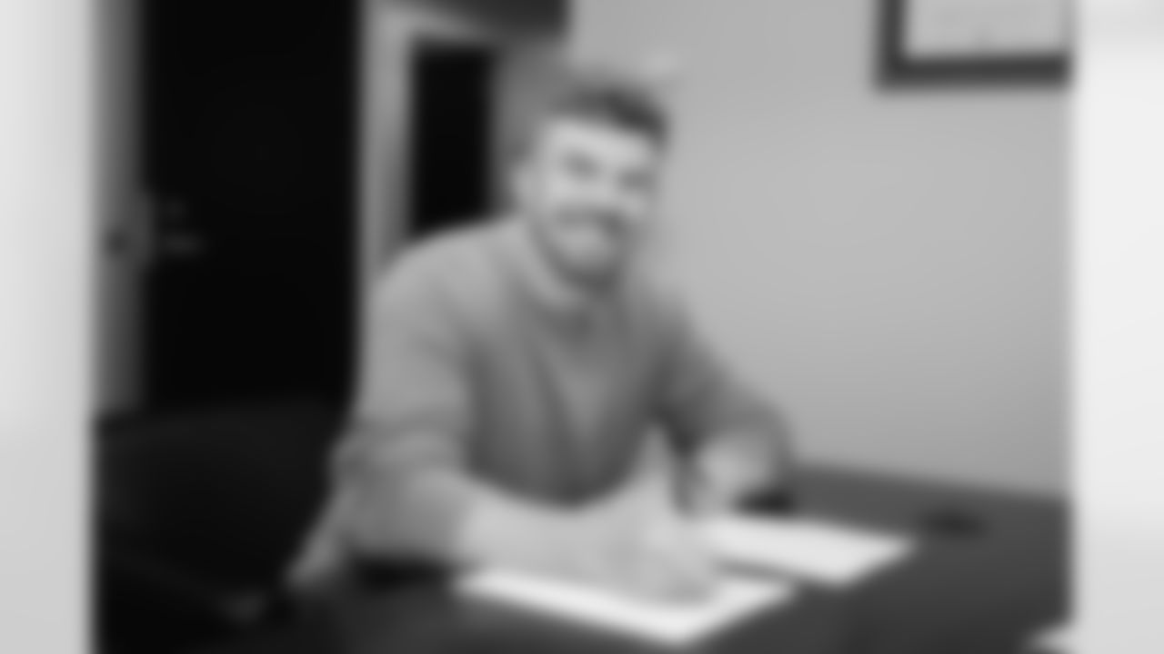 230317 Free Agency -47