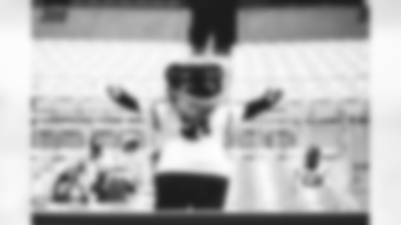 E_5D4_3395