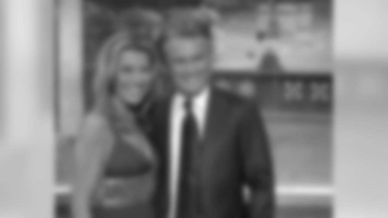 Wheel of Fortune (@WheelofFortune)