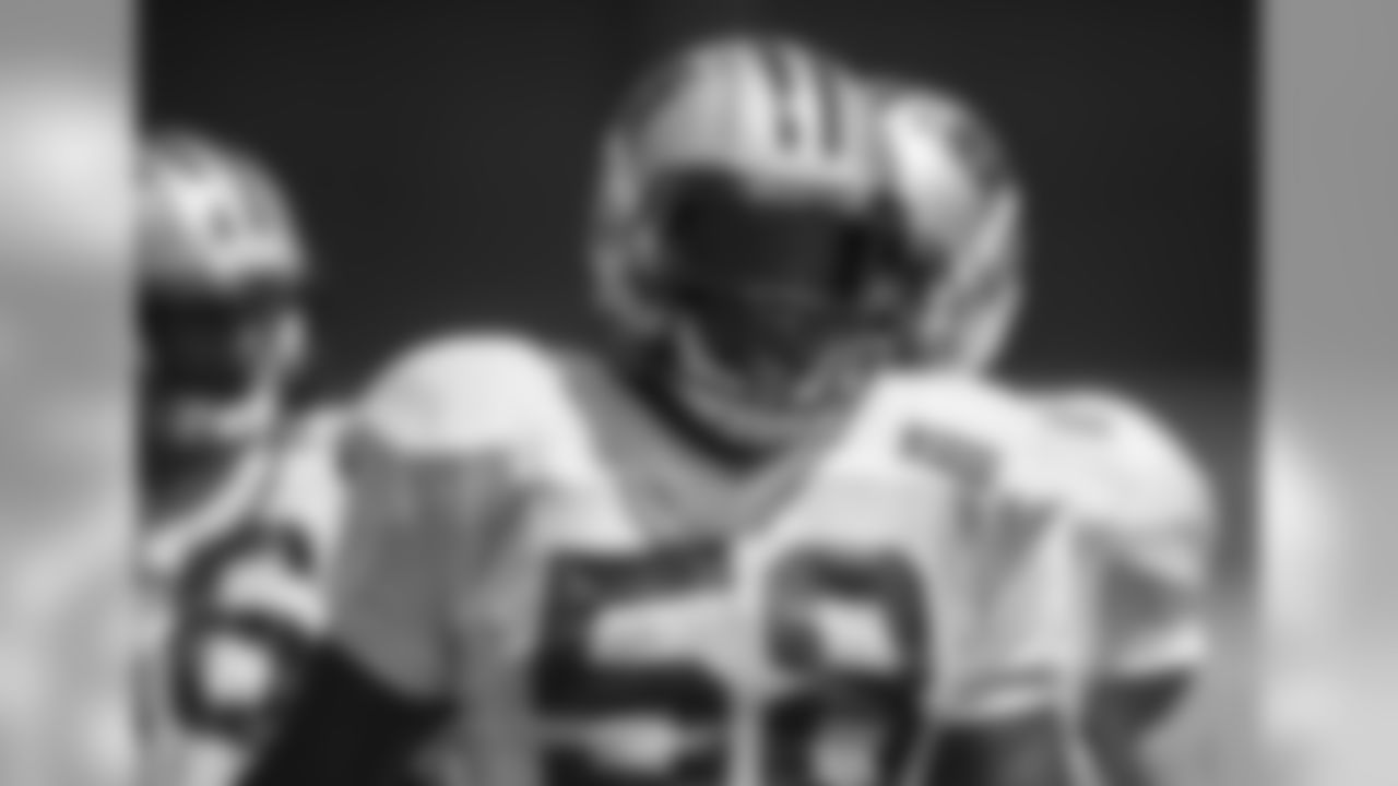 LB Thomas Davis