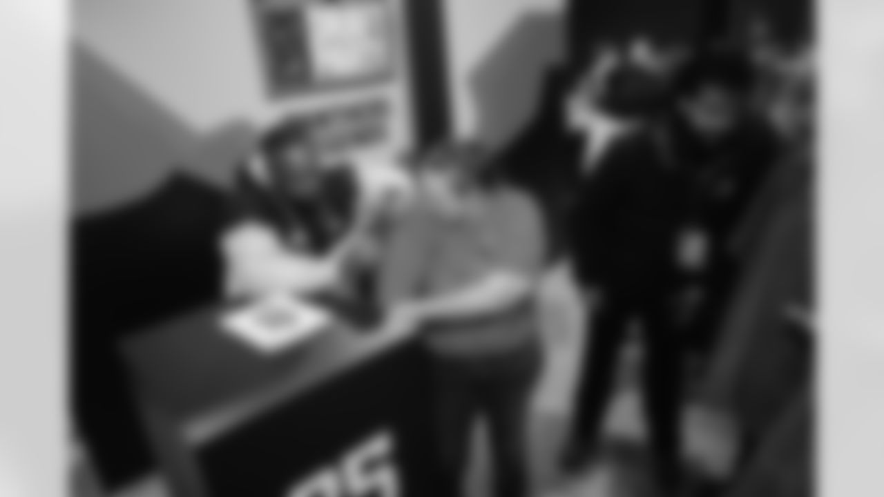 230427 Draft Party-76