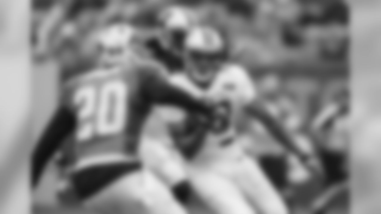CB Antoine Cason and WR Kelvin Benjamin
