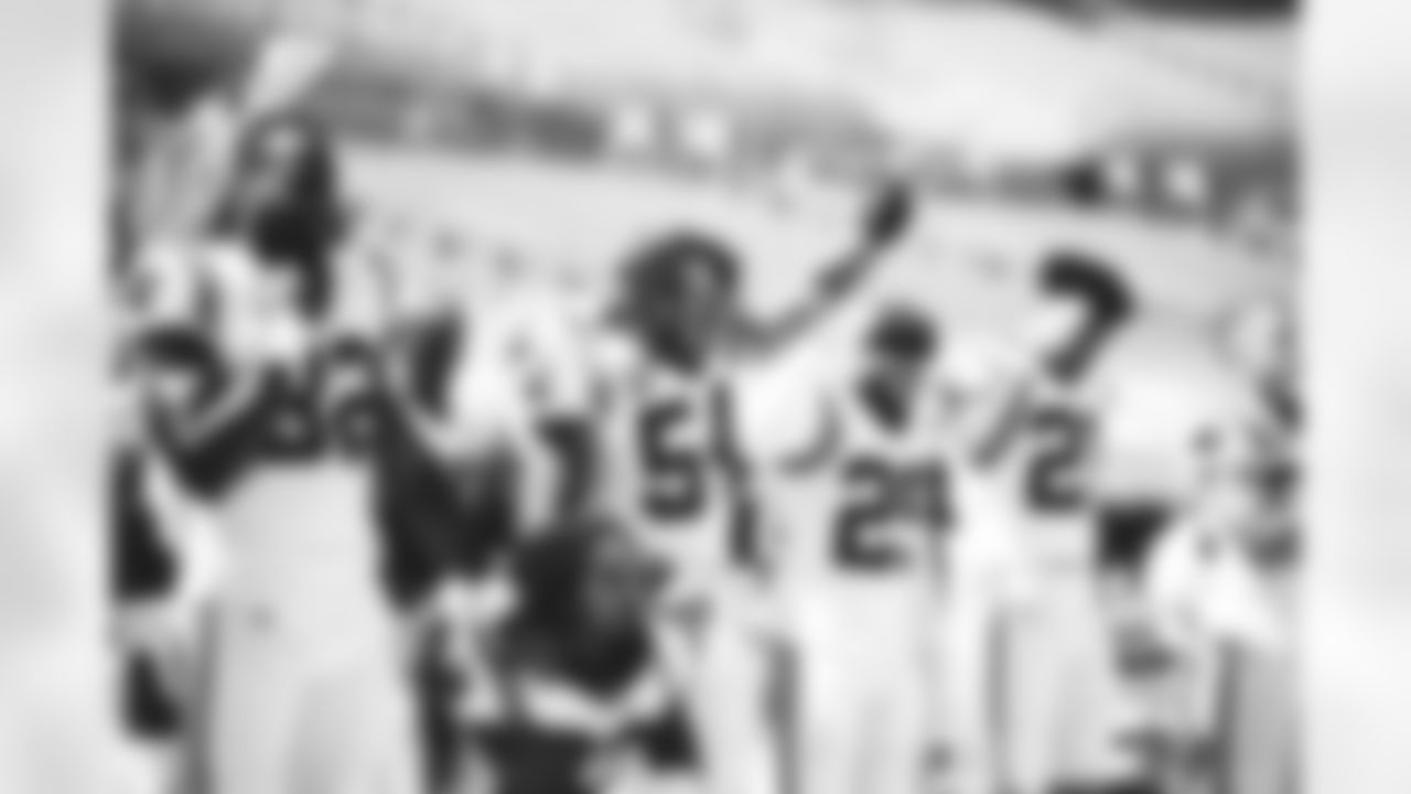 Shaq Thompson, 2020 Walter Payton Man of the Year nominee