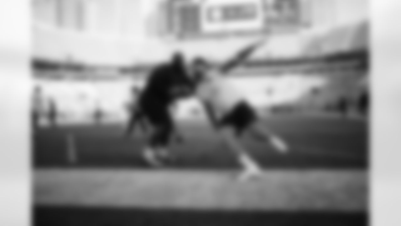 DX3_5927-2