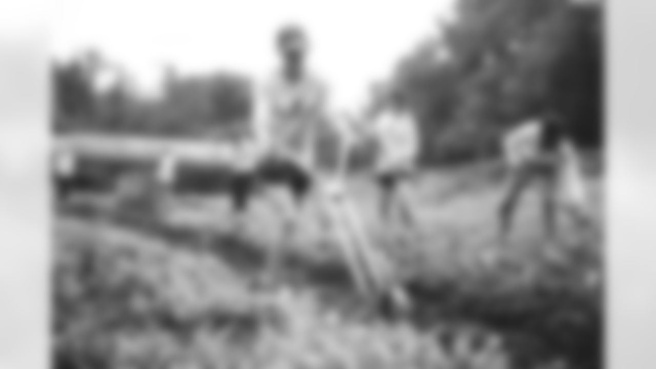 E_DX3_2993