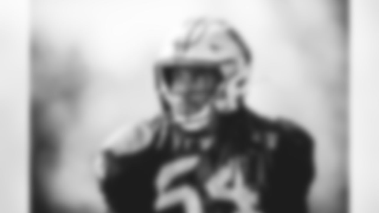 Shaq Thompson, 2020 Walter Payton Man of the Year nominee
