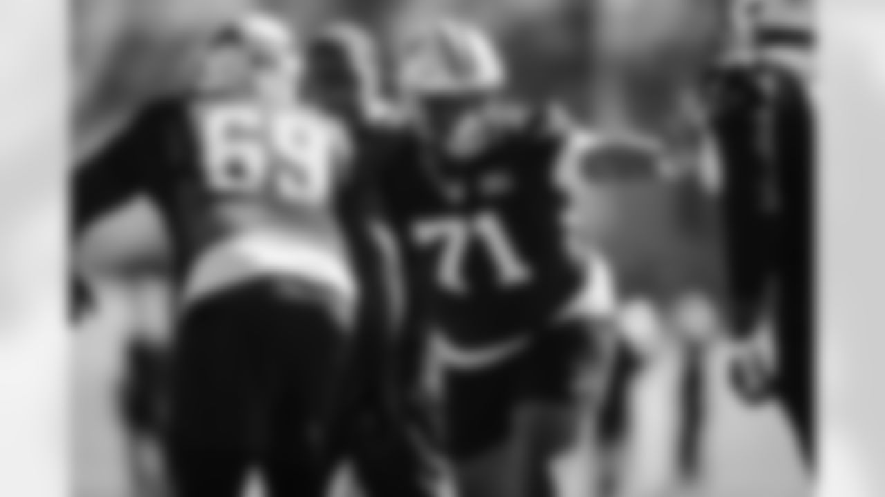 DT - 71 - Phil Hoskins
DE - 69 - Frank Herron