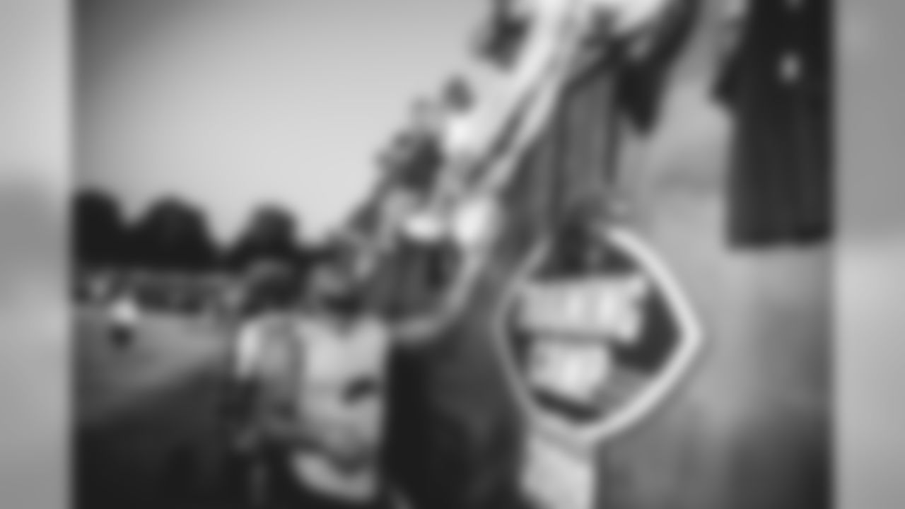 E_1D2_5832