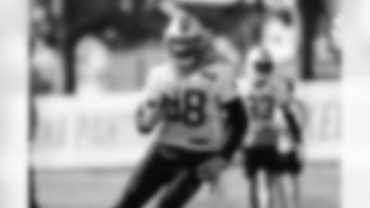 DX3_9438