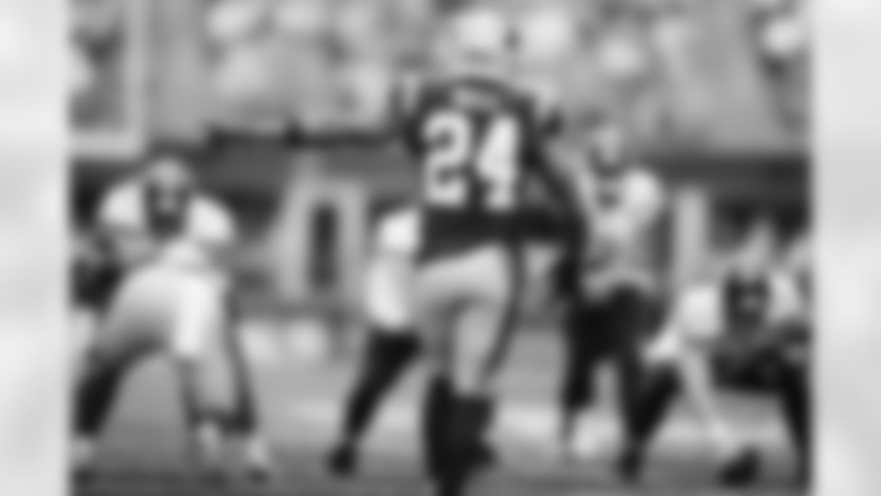 230924 In-Game Edits Seahawks-212