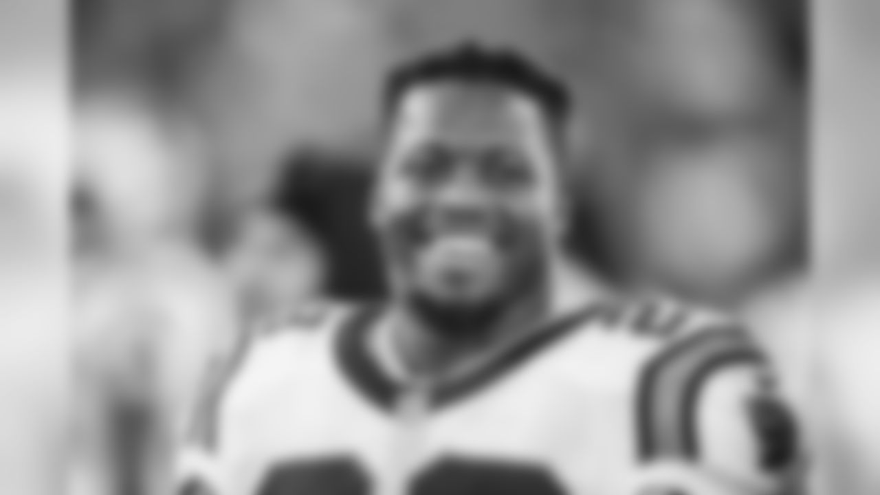 RB Jonathan Stewart