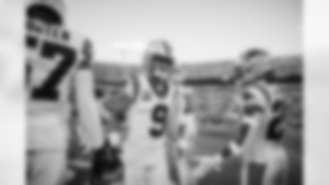 230918 WK 2 Saints_ Intros-48