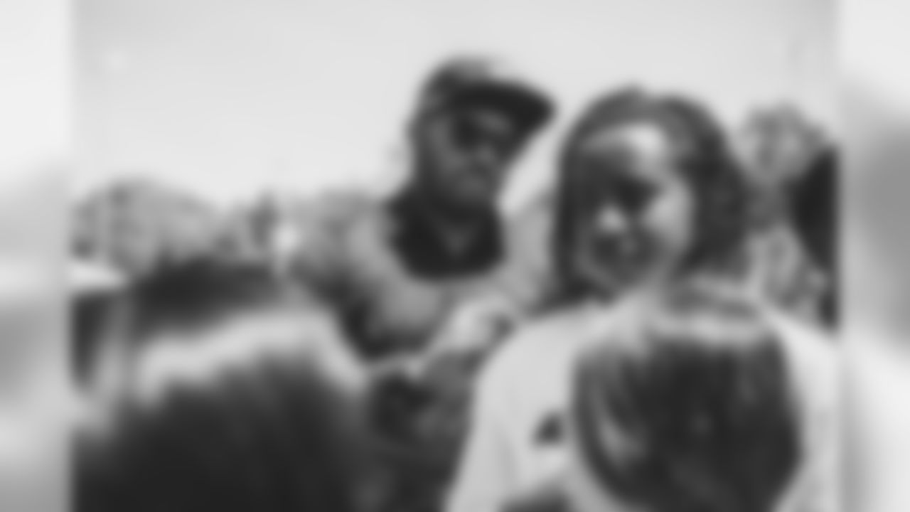 190424JonathanStewartPlay60_720