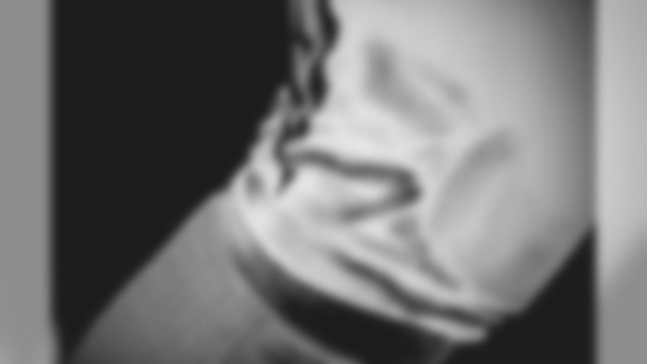 E_1D2_6254