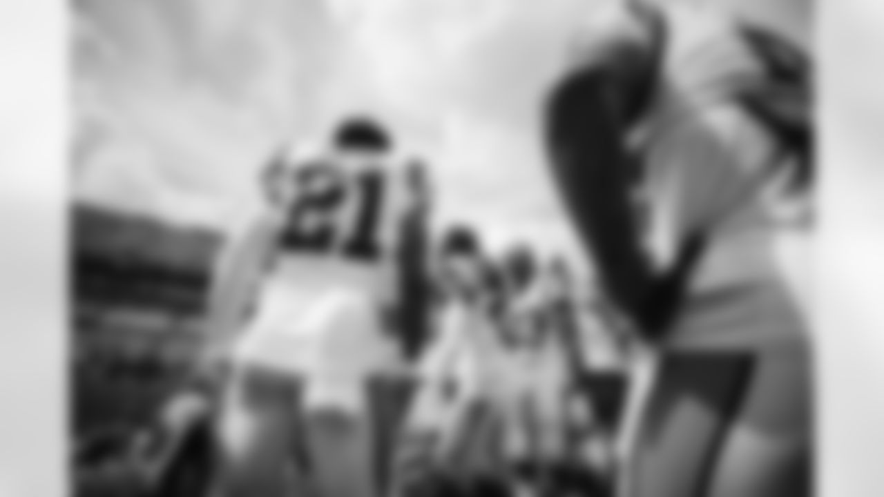 E_DX3_7138