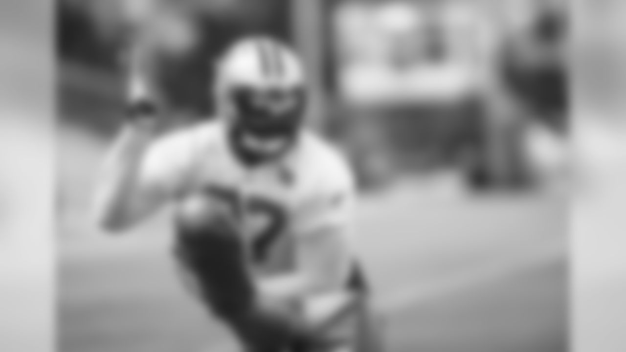 DE Mario Addison