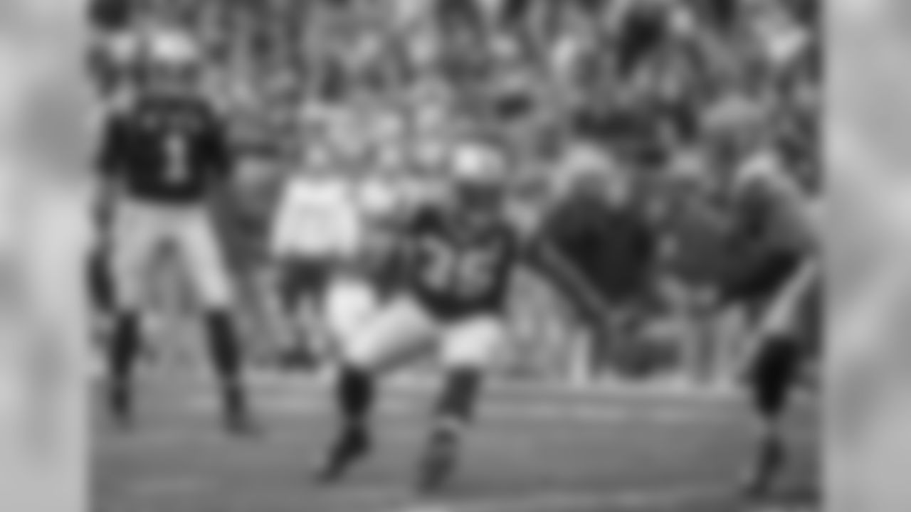 FB Mike Tolbert
