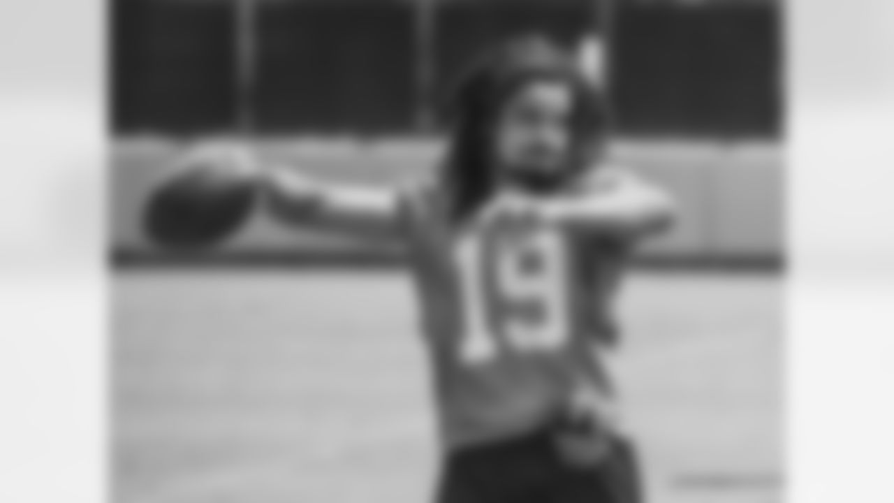 WR Kealoha Pilares