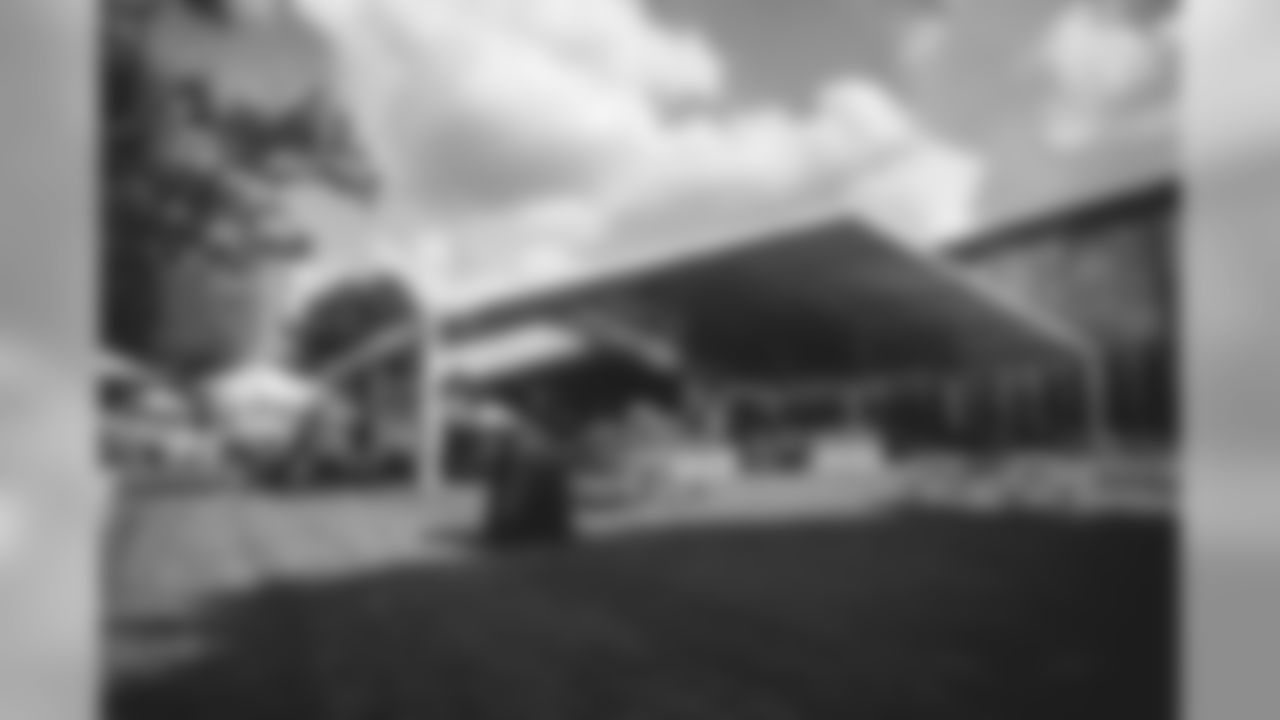 20190816 south lawn village 012
