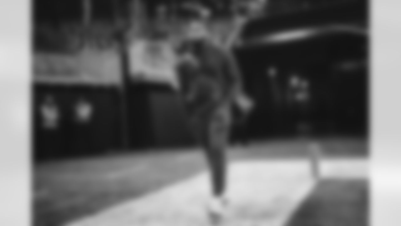 E_DX3_1468