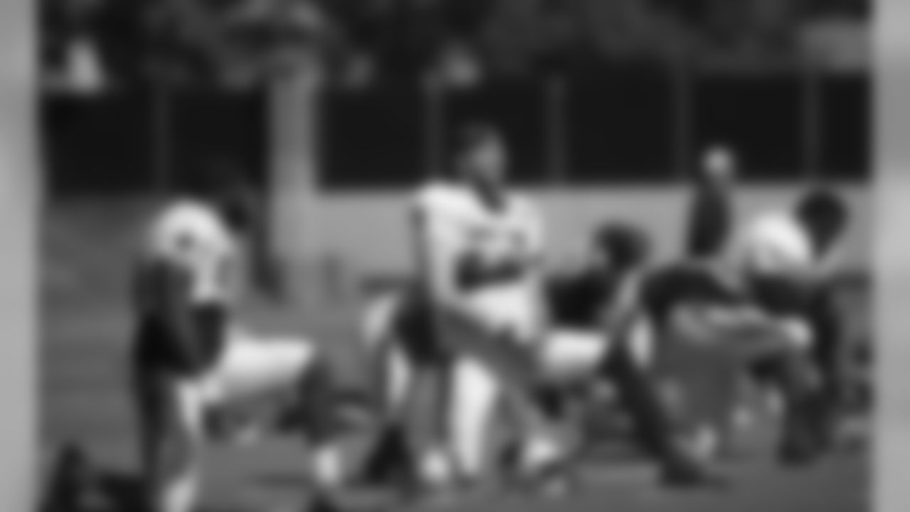 DE Jared Allen