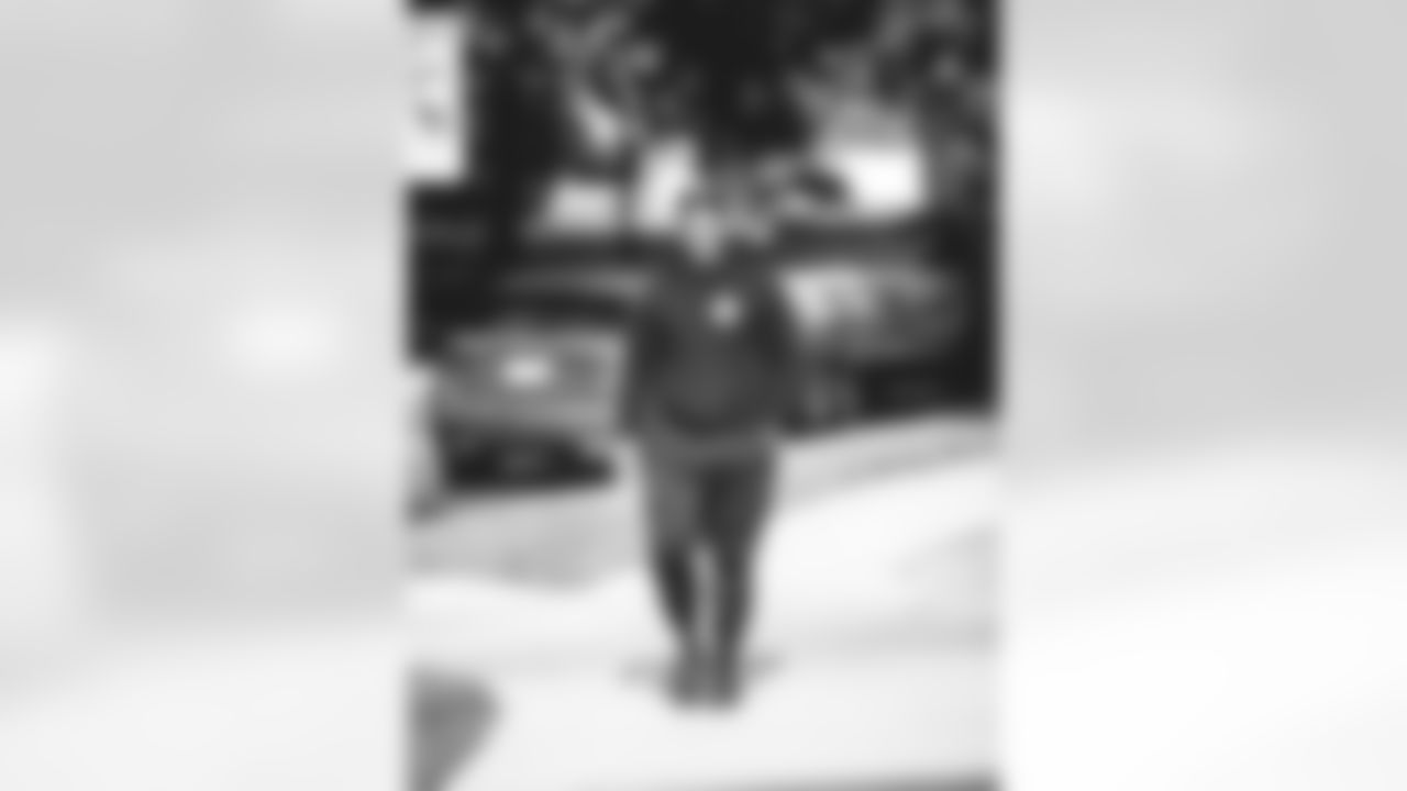 E_DX3_4559