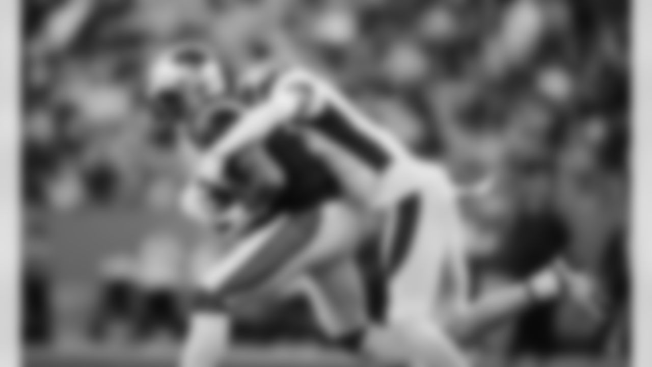 WR - 2 - D.J. Moore