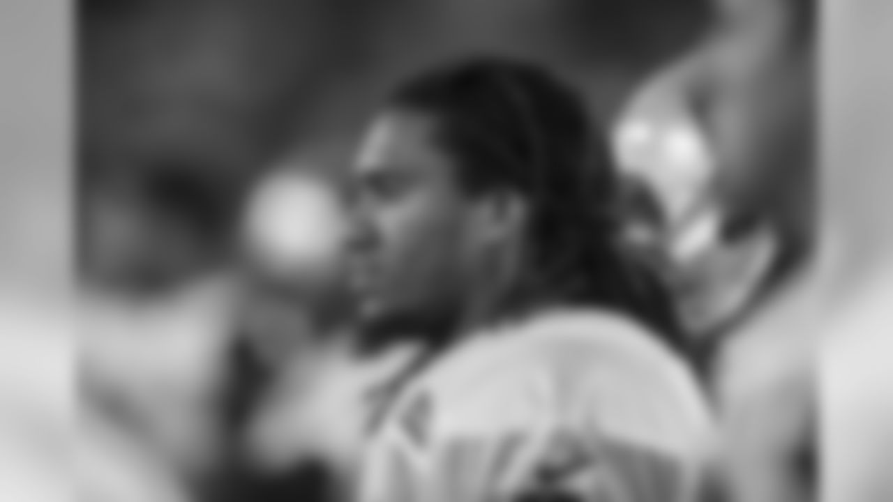 LB Shaq Thompson