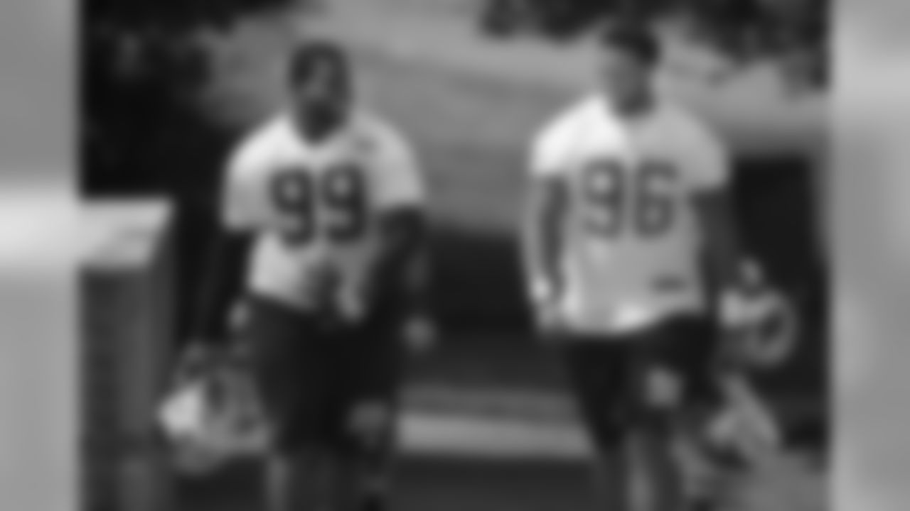 DT Kawann Short and DE Wes Horton