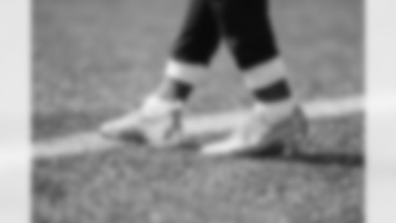E_DX3_9449