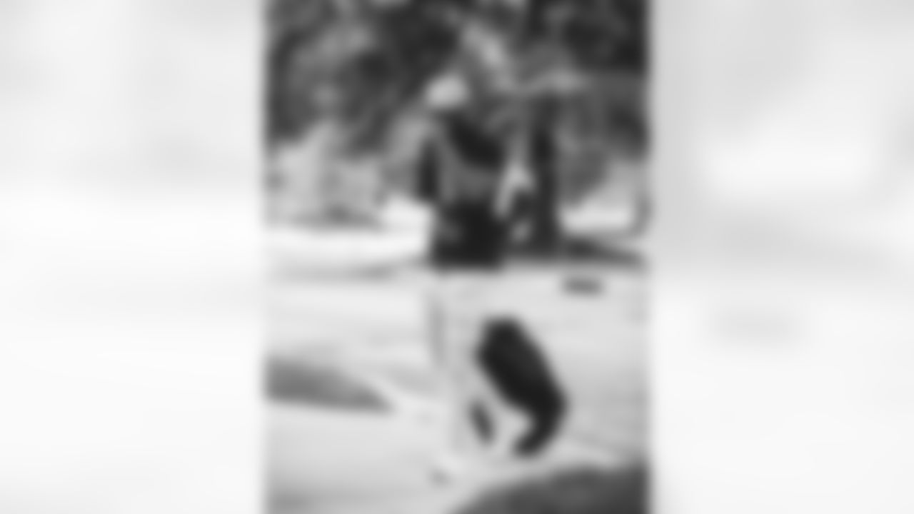 E_DX3_4417