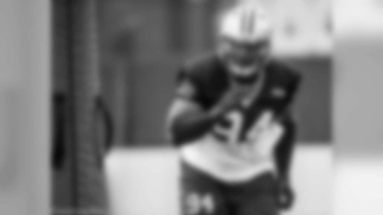 DE Kony Ealy