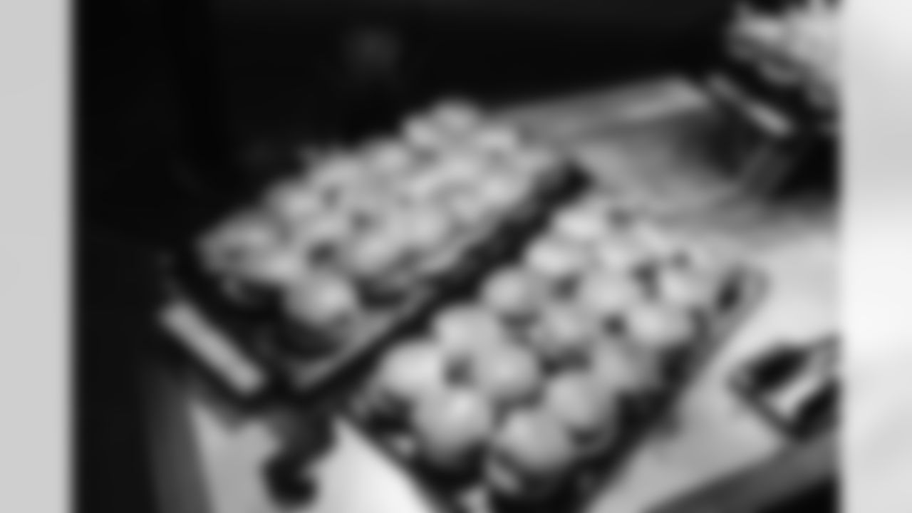 23031 Turn the Night Blue-042