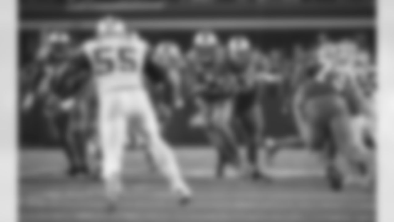 Carolina Panthers play against the Dallas Cowboys on Thursday, November 26, 2015.