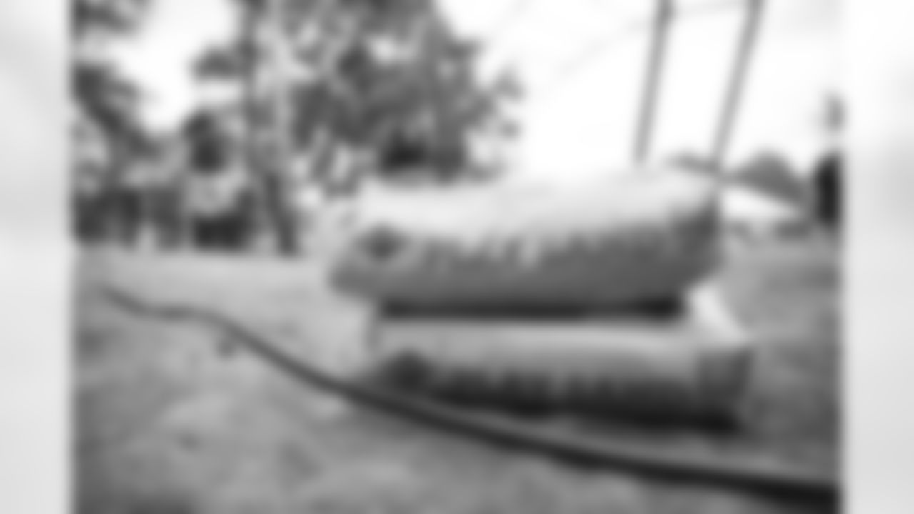 LowesPlaygroundBuild_176